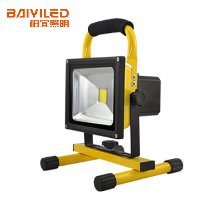 High quality solar flood light with timer