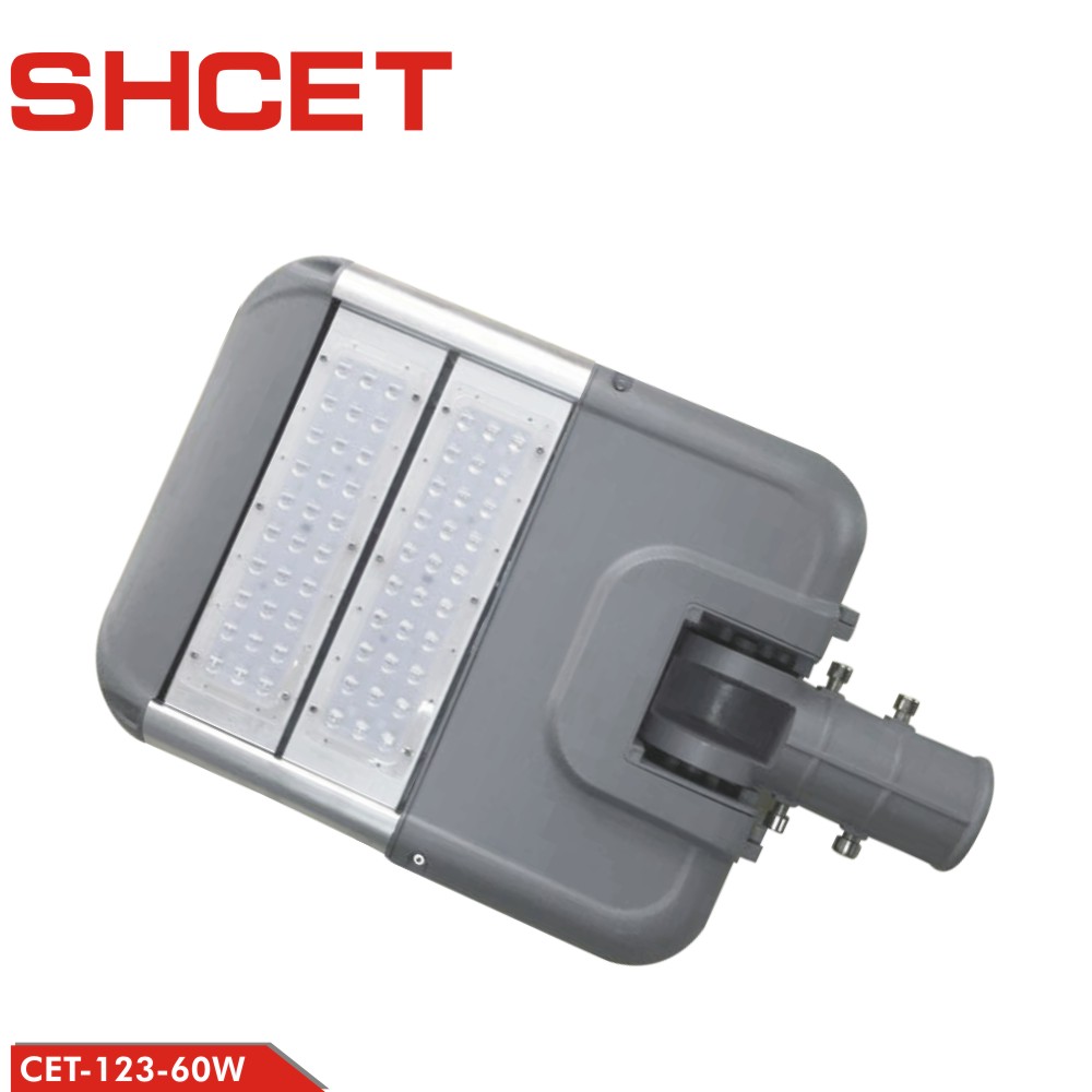 10800LM 50000H Life Time 3000-6500K IP65 90W SMD Led Street Light