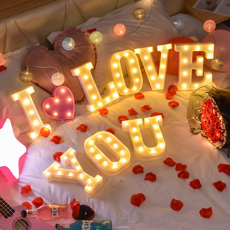 New Style China Supplier Love Letter Light Up Sign