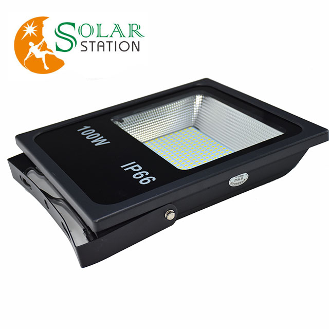 China manufacturer outdoor ip65 rgb led solar flood light 100w