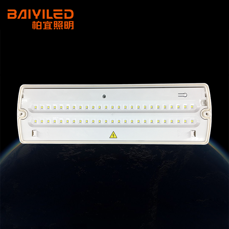 Hot Sale Led Light Ip65 Plastic Square Ip 65 Emergency Bulkhead