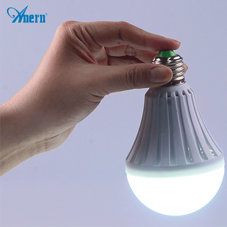 2019 hot sale 5W e27 emergency led bulb with 2 years warranty