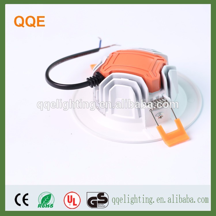 High quality lifespan 20000hours 7w 90mm cut-out 12v adjustable led flat downlight