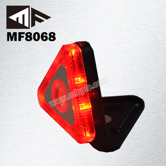 Triangle Shape ABS Material Non-Rechargeable emergency strobe light