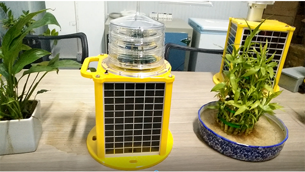 Portable 5-10 NM solar marine lantern / solar buoy light / buoy lanterns for marine navigation