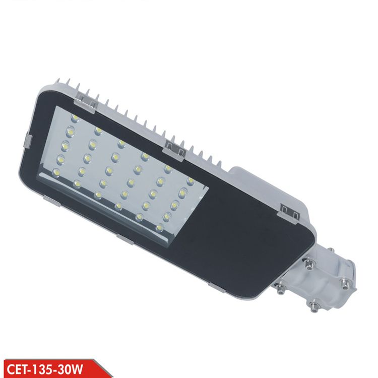 CET-135 6500K IP65 30W Led Street Light