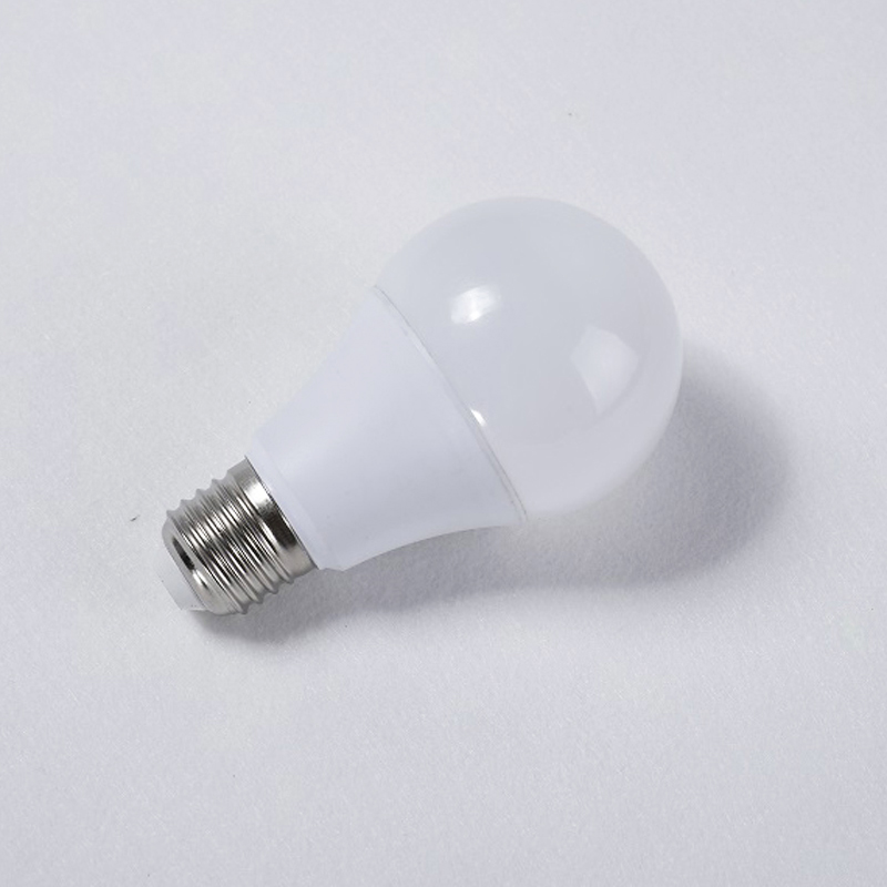 A60 Plastic 220 Degree LED Lamp Bulb 5W 7W 9W 11W 15W 18W E27 Bulb LED Light