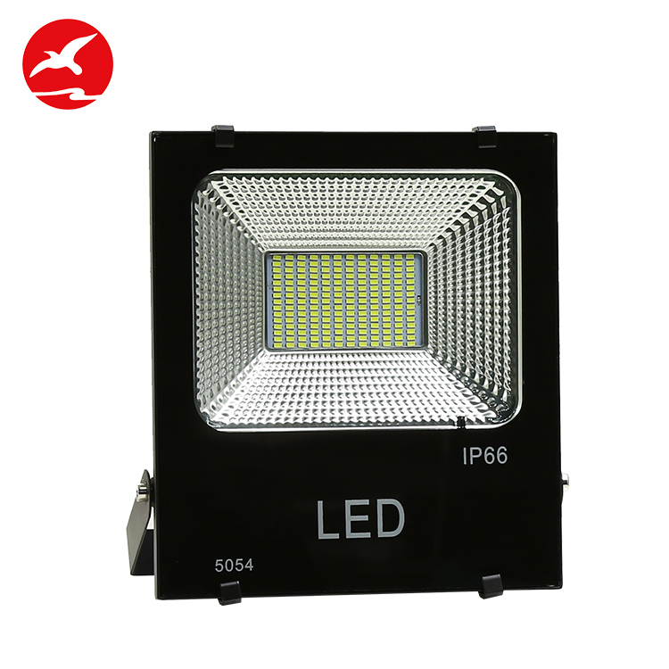 Best selling outdoor waterproof ip65 dc 12v 20w 30w 50w 60w 80w 100w 120w solar led flood light