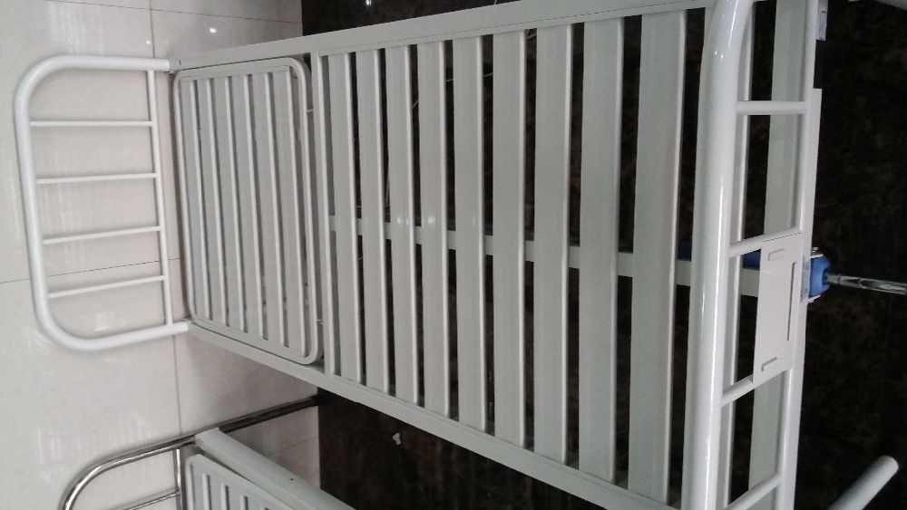 CE hospital Equipment cheap hospital beds for sale