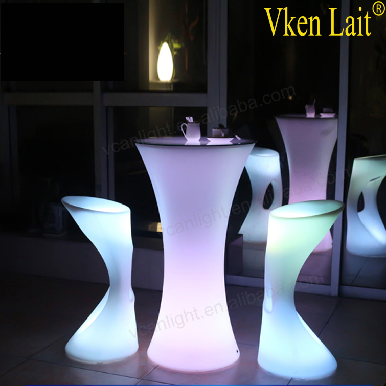 Beautiful LED Night Lights Decorative Bar Wireless Rechargeable Rotomolding Plastic LED Chair Table light up led table chair set