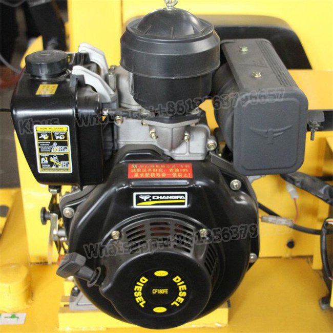 HW-JS700A Model High Efficiency 720KG Ride On Diesel Type Double Drum Road Roller