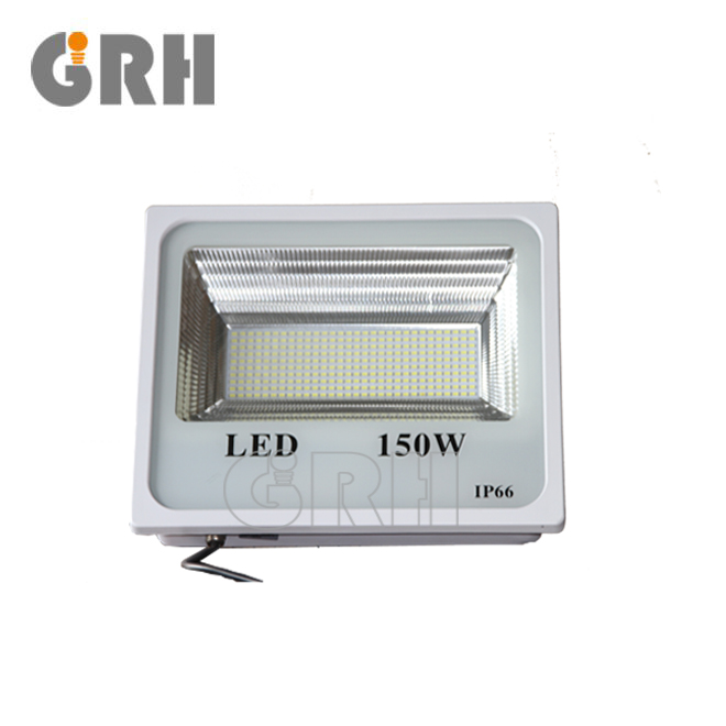 Good quality with Ra 70 die-cast aluminum housing 150W led flood light