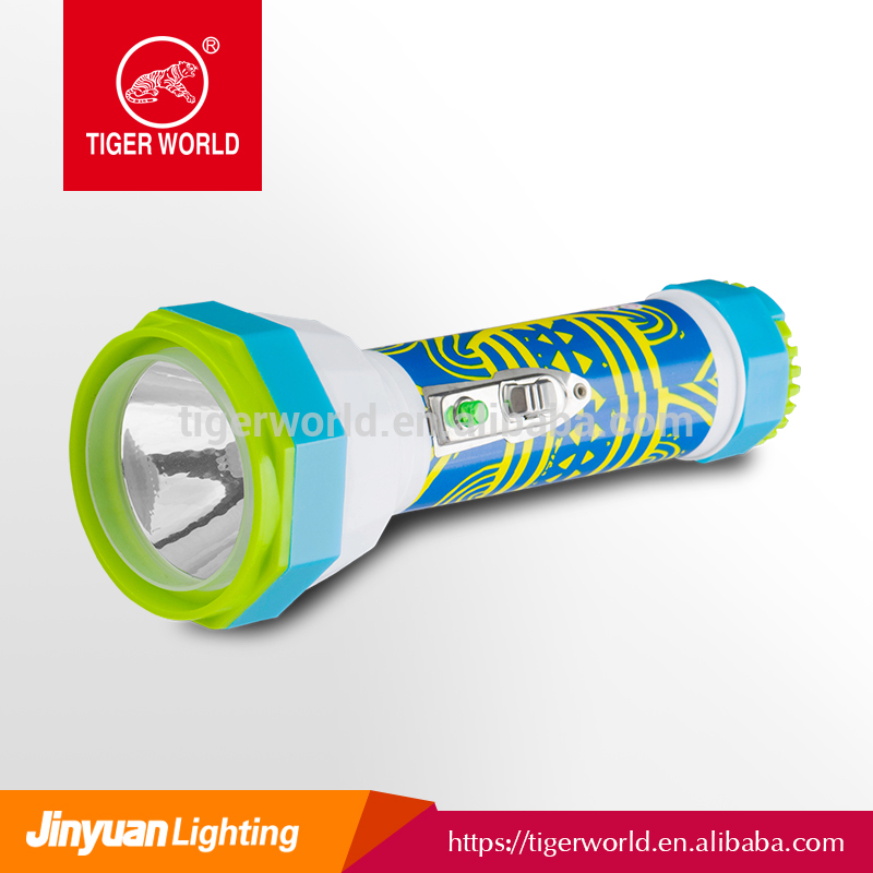 Chinese manufacturers OEM tiger world dry battery 3 led hand charge torch light for US market