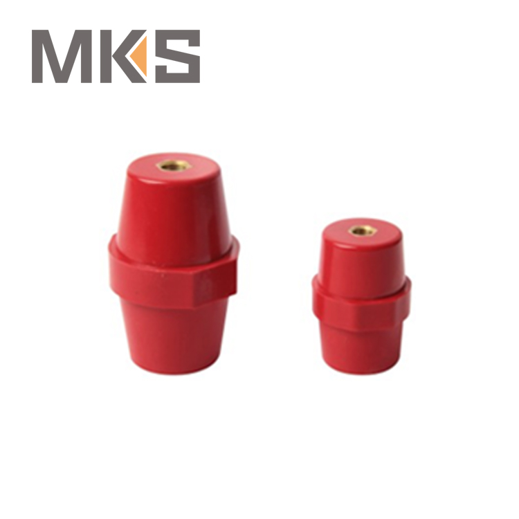 Isolator insulated electrical connector