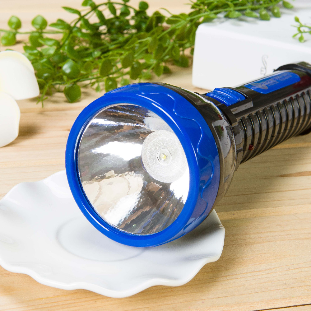 700mAh High Power Light Rechargeable LED Torch with Good price