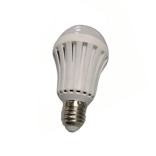 IP44 energy-saving emergency 7w led bulb