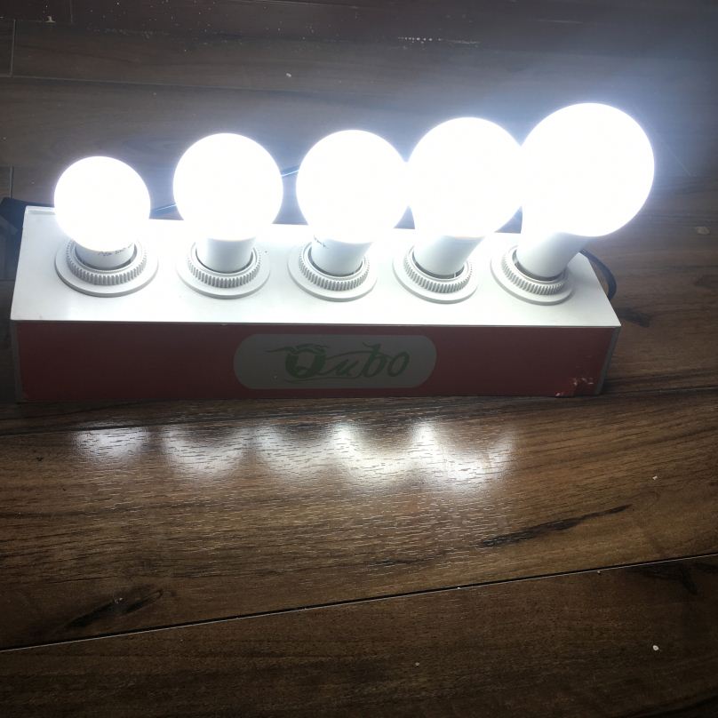 China Made aluminum+plastic led bulb lighting light b22 9w lamps 6000k for wholesale