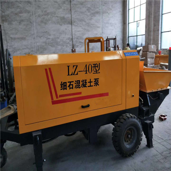 Diesel engine hydraulic portable concrete pump mini