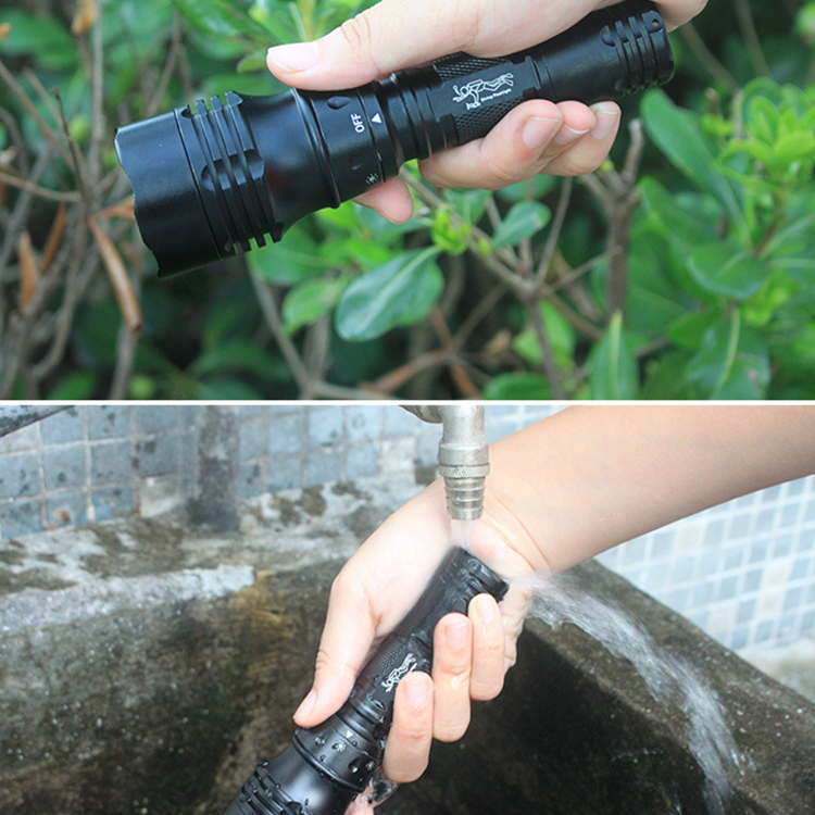 Waterproof IPX7 T6 Diving LED Flashlight 50M Underwater Waterproof Flashlight