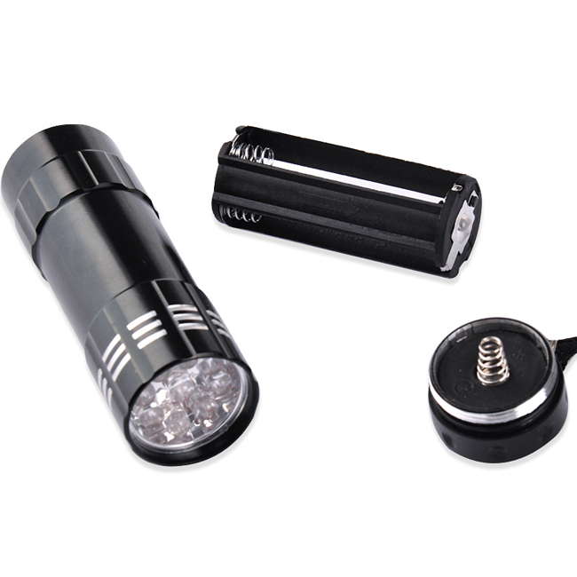 9 LED Aluminium UV Flashlight