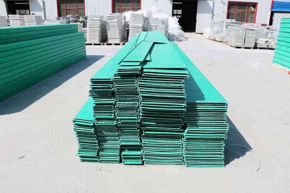 fireproof cable tray covered cable tray manufacturer