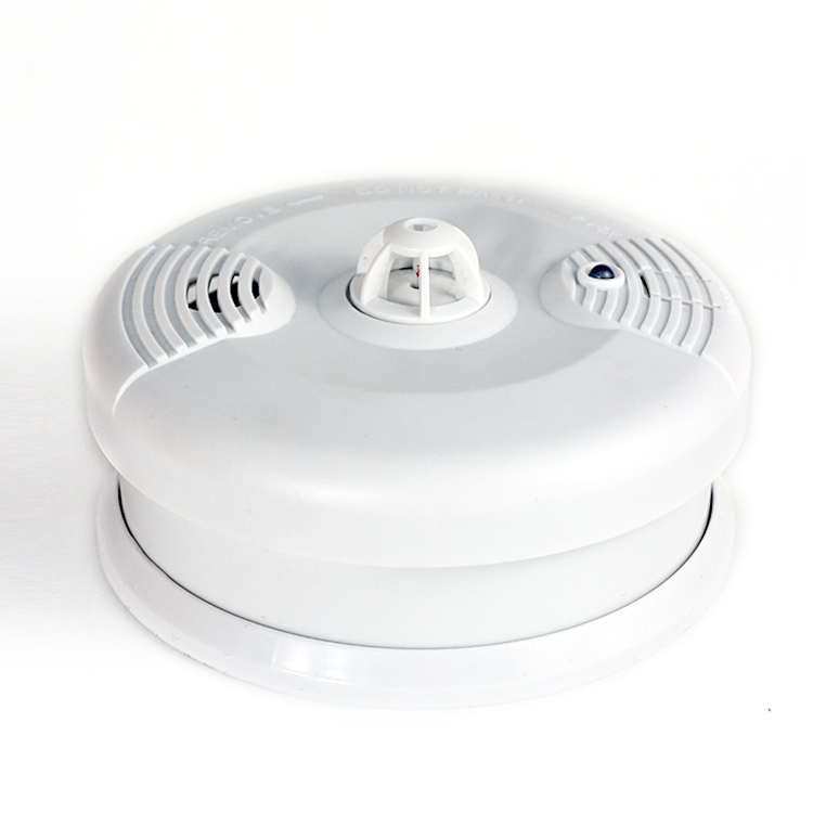 optical standalone independent addressable smoke and heat detector on house