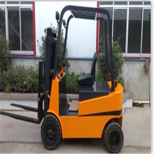 best selling 1500kg lifting height 3m Four-Wheel diesel engine Forklift