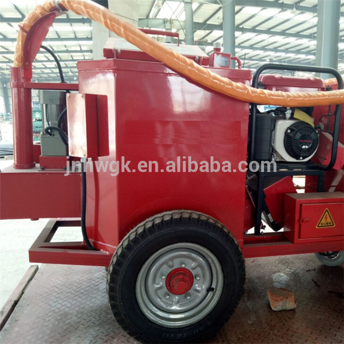 Asphalt Road Crack Sealing Machine