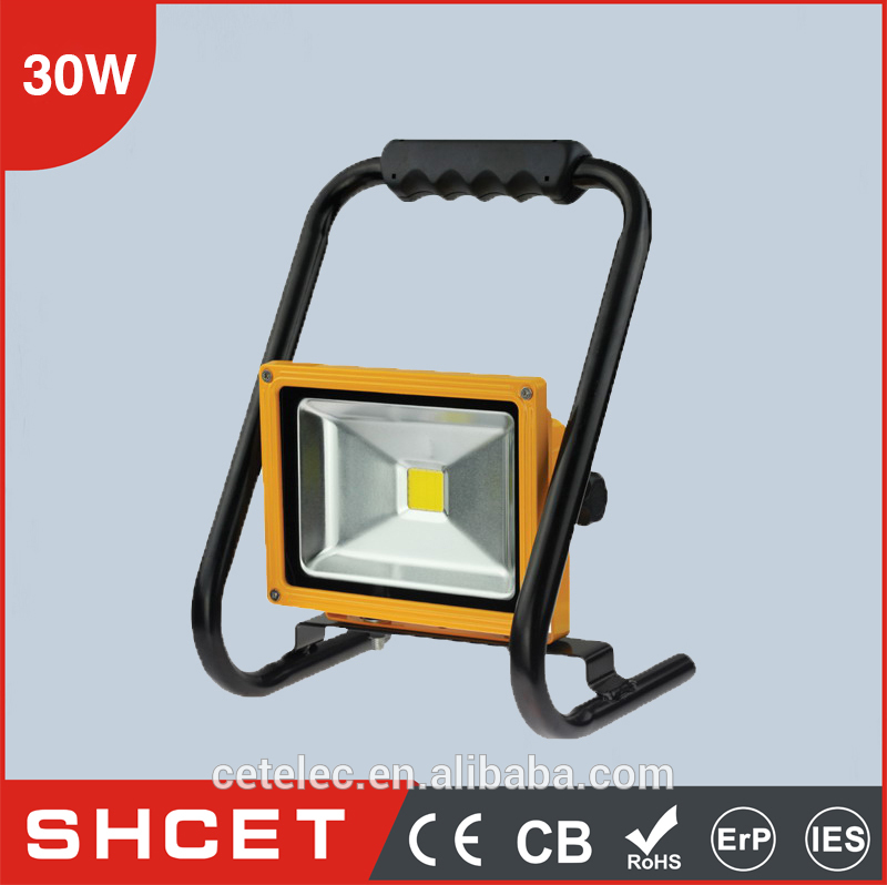 Waterproof LED Floodlight CET-105/C 30W China Supplier Rechargeable Light Lamp Outdoor