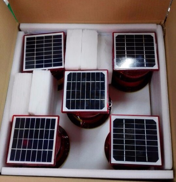 ICAO Type A & B Compliant  Low Intensity Solar Powered Obstruction Light