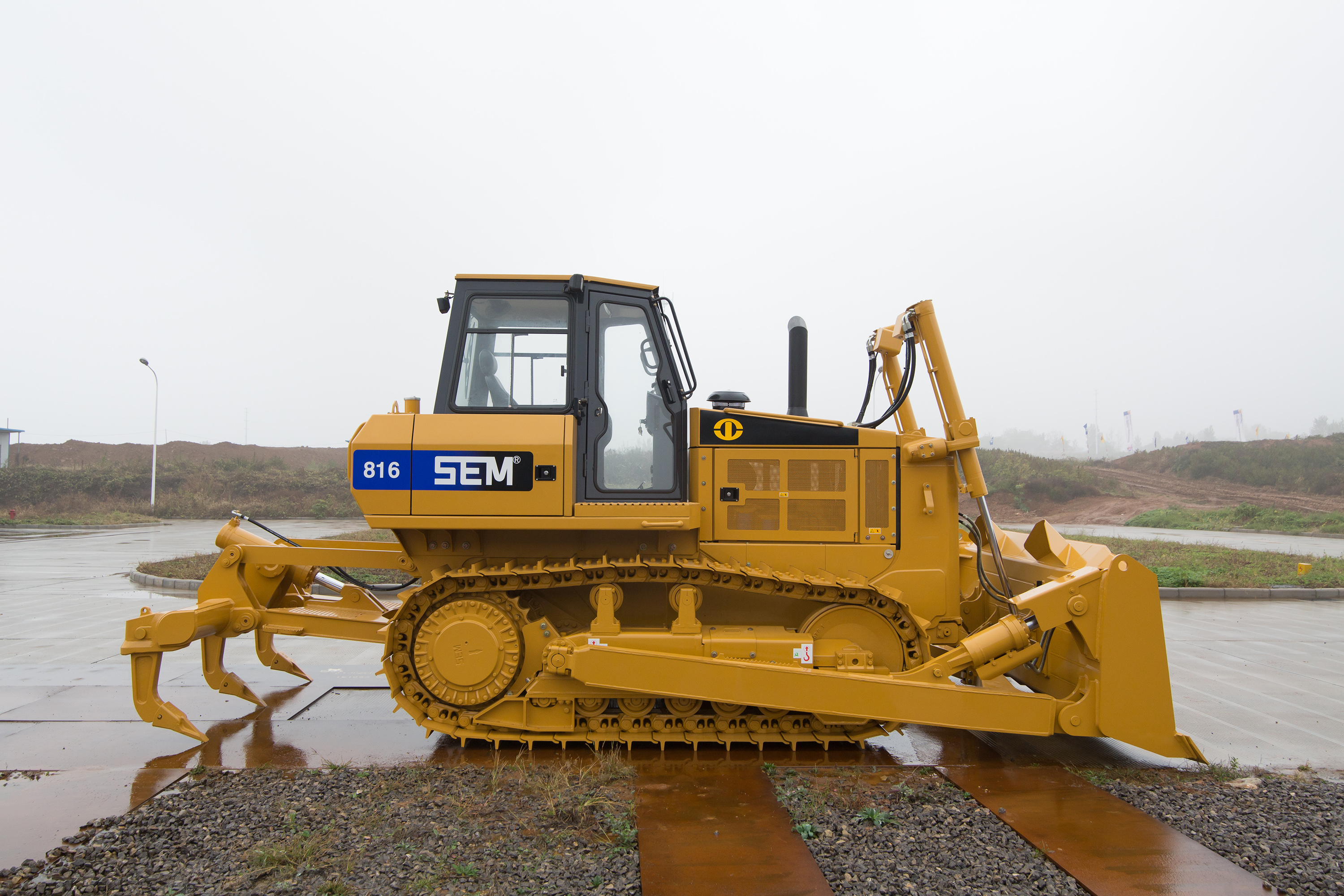 Chinese brand bulldozer machine 17ton SEM 816 bulldozer price new