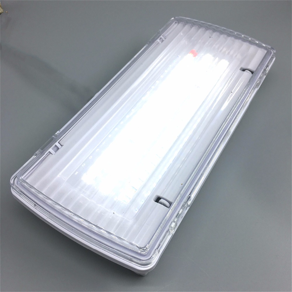 62pcs 2835 3W LED IP65 Non Maintained Emergency Ceiling Bulkhead Light