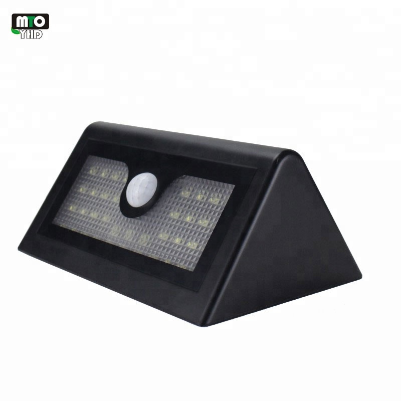 PI65 4W waterproof solar motion wall light for yard