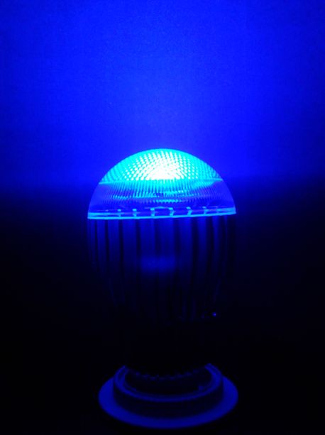 Functional Aluminum Housing Remote Control 7color Changeable 5W 9W E27 RGB Led Bulb