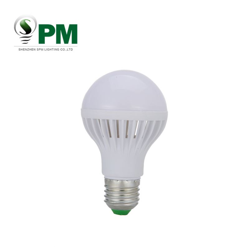 Chinese factory energy-saving led light bulb with plastic covered