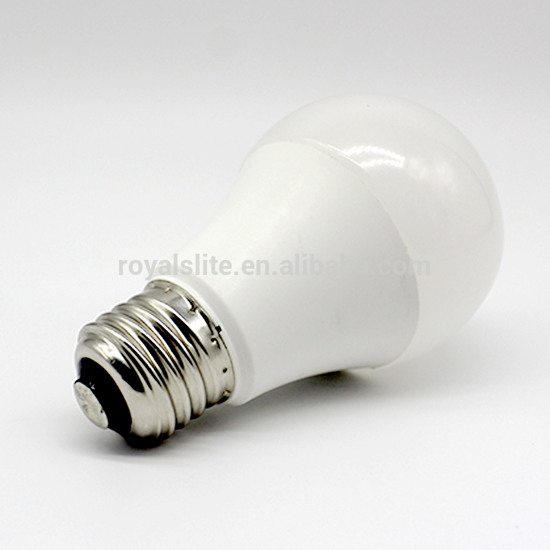 China Manufacturer E 27 B 22 S M D 2835 chips Led lamp Light Bulb