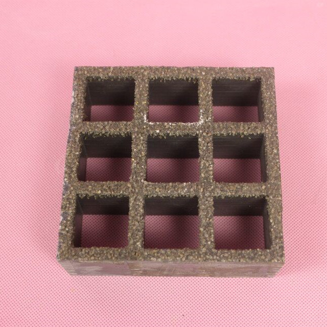 FRP molded grating 1-1/2 thick, 1-1/2 square mesh,with grit