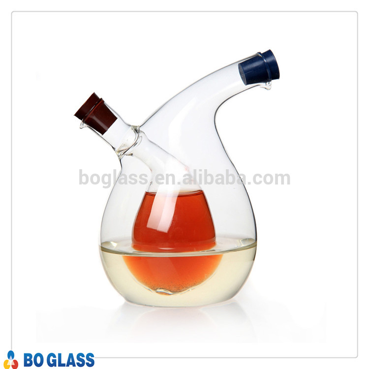 Eco-Friendly Handmade Borosilicate 2 in 1 Double Wall Glass Oil Vinegar Bottle Wholesale