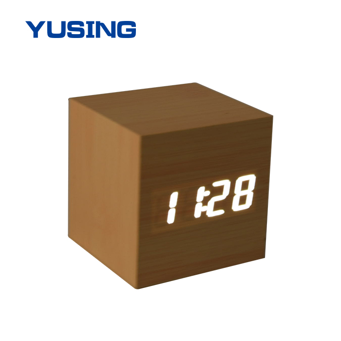 Hot Sell Cube LCD Digital Clock Wooden Small LED Digital Desktop Clock