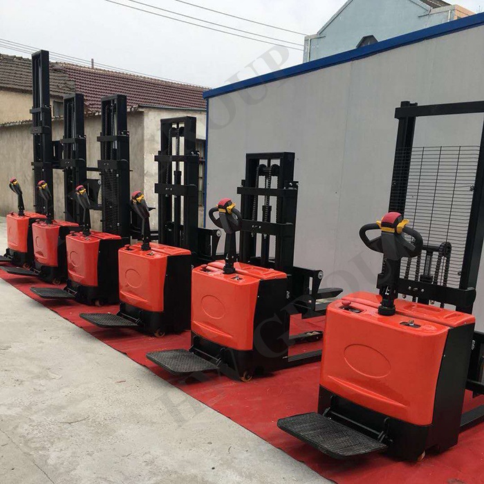 Semi electric hydraulic stacker price of 3 ton forklift voltas