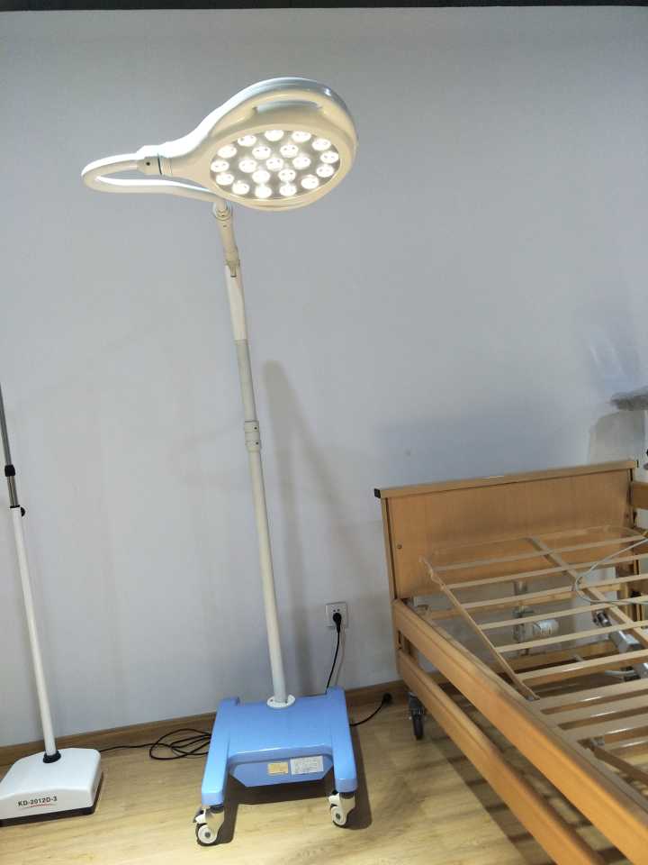 High cost performanceVeterinary Portable LED examination light Mobile stand LED operation lamp