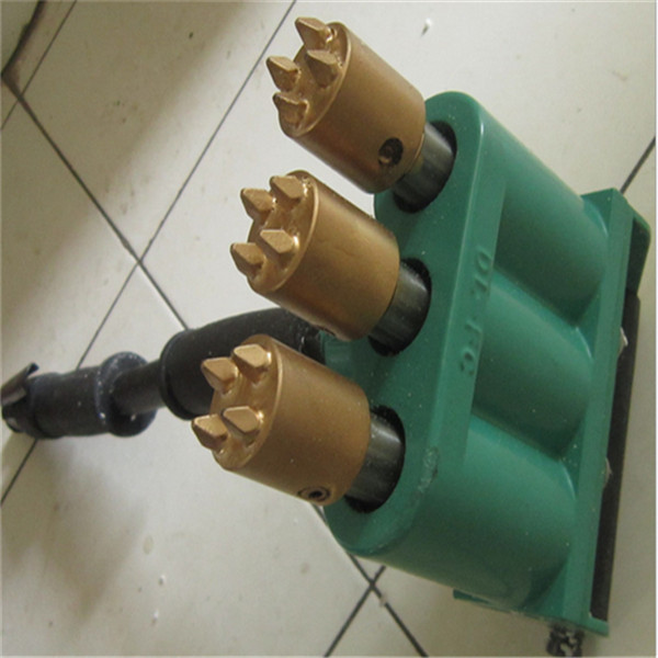 Hand Held Pneumatic Concrete Chiseling Machine