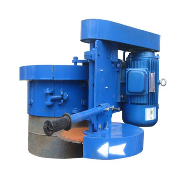 electric concrete pile cutter with diamond saw blade