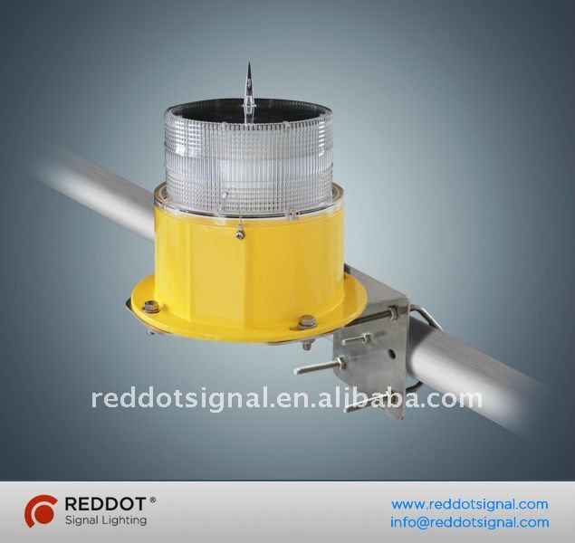 LED Solar powered flashing aircraft obstacle beacon for tower warning