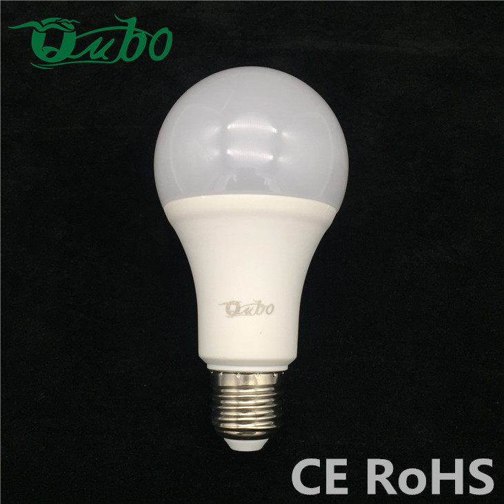 China Supplier Factory price 7W LED bulb Plastic PC  aluminum E27 B22 LED bulb lights with CE Rohs approval