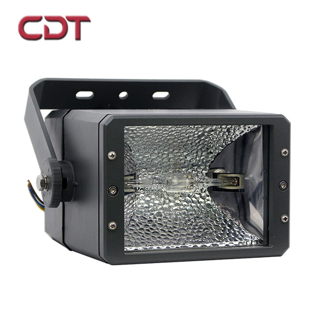 China suppliers 15000 hours long lifespan 4500k color temperature portable heliport flood light