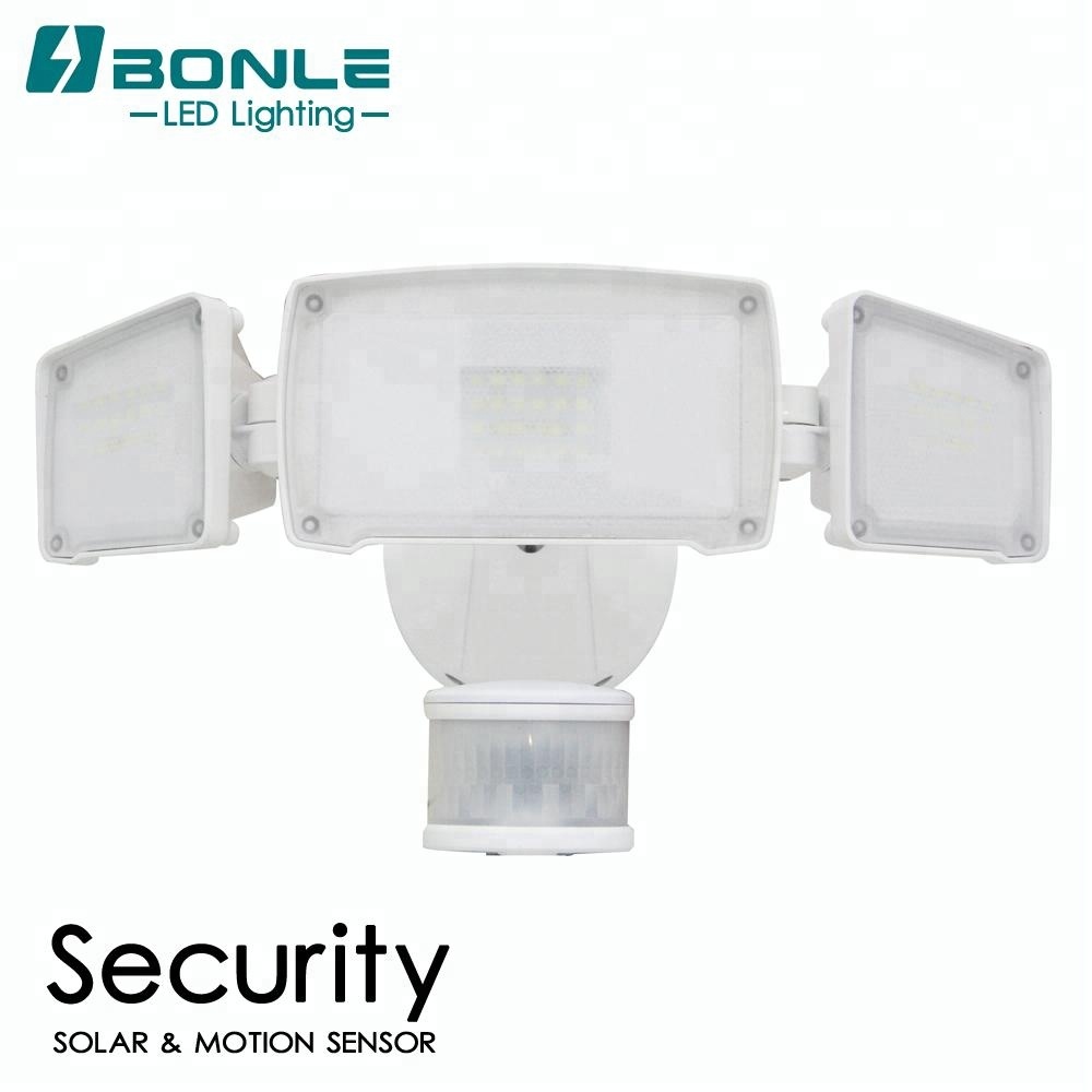 Outdoor 3 Lamp Spotlight Motion Sensor Floodlight Intruder Light Security Led Flood With Solar Powered