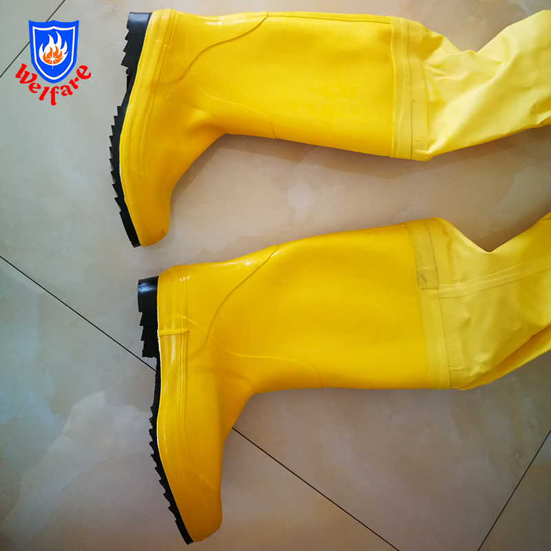 PVC FIRE CHEMICAL RESISTANT SUIT