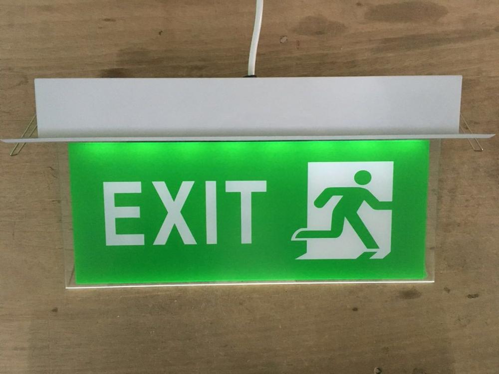 Ce Approved Cold Steel Battery Backup Led Double Sided Board Fire Exit Sign