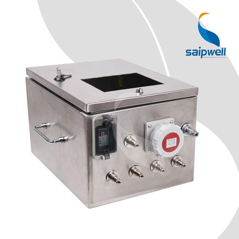 Saipwell Stainless Steel Waterproof IP66 Plug With Socket Enclosure